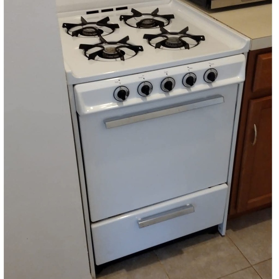 Stove after deep cleaning