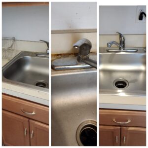 Kitchen sink deep cleaning